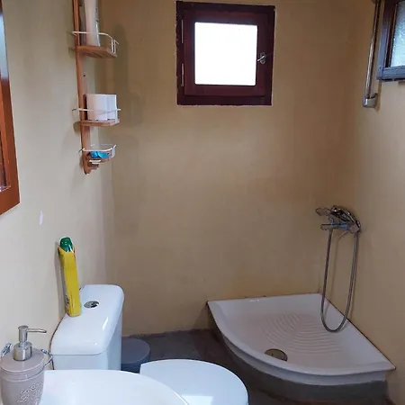 Sofiana's Garden Retreat With Private Pool * Dhrapaniás